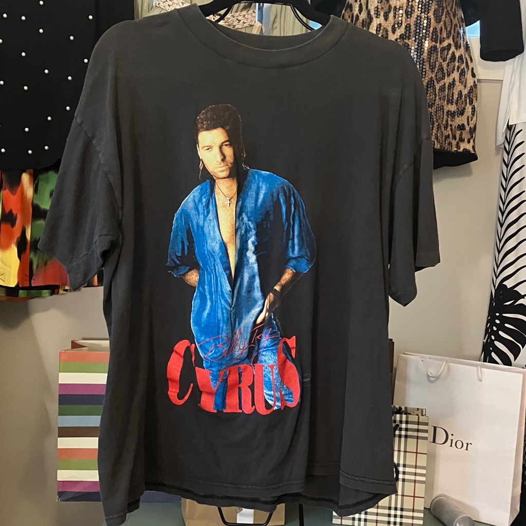 Billy Ray Cyrus Graphic TShirt  Black 90s Retro Vintage